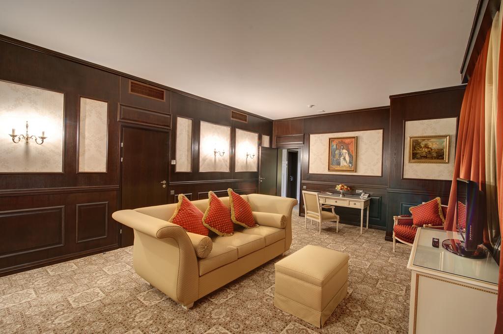 Reikartz 4* Днепр