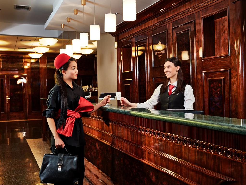 Отель Менора Днепр