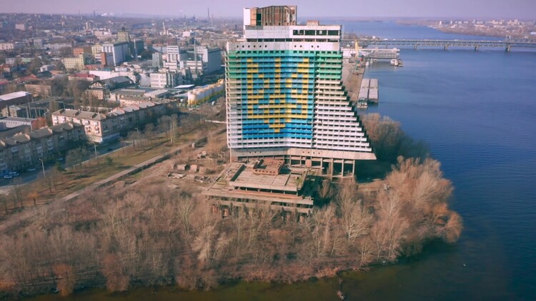 Первая девятиэтажка