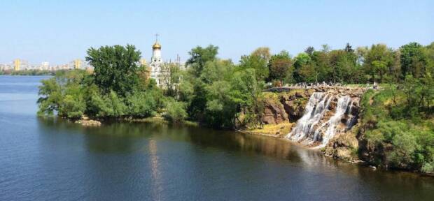 Легенди, пов'язані з островами поблизу Дніпра