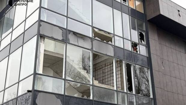 Ракетний удар рф по Дніпру: 3 загиблих, 8 поранених, пошкоджена інфраструктура