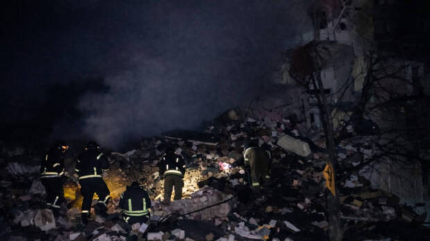 Вибух будинку на Дніпропетровщині: під завалами 4 люди