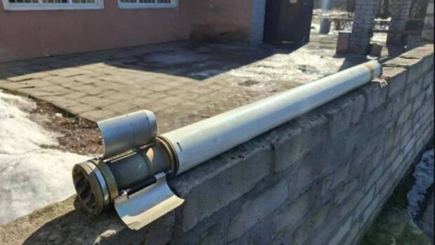 На Дніпропетровщині чоловік перевозив фрагмент боєприпасу в електричці