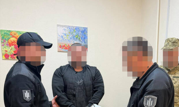 Побив побратима перед строєм та втік з частини: ДБР затримало військовослужбовця на Дніпропетровщині